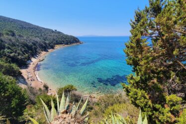 maremma-toscana:-dormire-nel-cuore-del-parco-dell’uccellina-con-spiaggia-privata