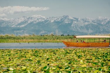 cosa-fare-in-montenegro:-itinerario-di-10-giorni-tra-spiagge-e-montagne