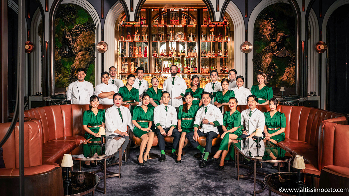 bkk-social-club-–-the-world’s-50-best-bars-–-philip-bischoff-–-four-seasons-hotel-bangkok