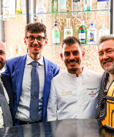 cortile-spirito-santo-chef-giuseppe-torrisi-–-palazzo-salomone-luxury-suites-a-ortigia-–-siracusa-(sr)