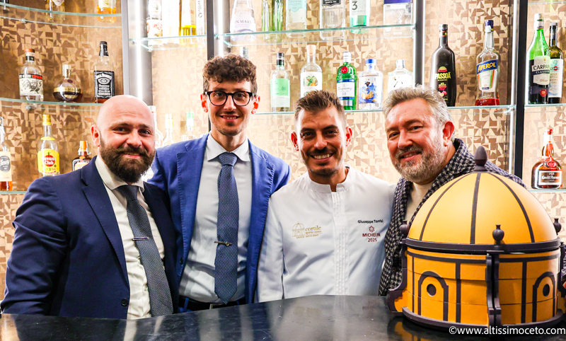 cortile-spirito-santo-chef-giuseppe-torrisi-–-palazzo-salomone-luxury-suites-a-ortigia-–-siracusa-(sr)