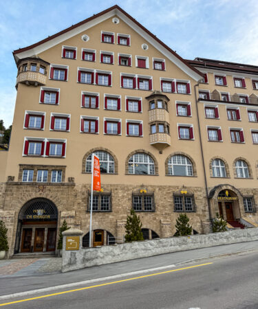 grace-la-margna-st-moritz:-reportage-family-luxury-in-engadina